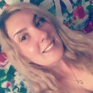 Meet your Posher, Lexie